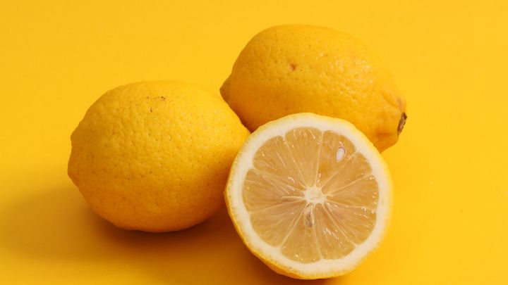Use Lemon Juice to Repel the Sugar Ants