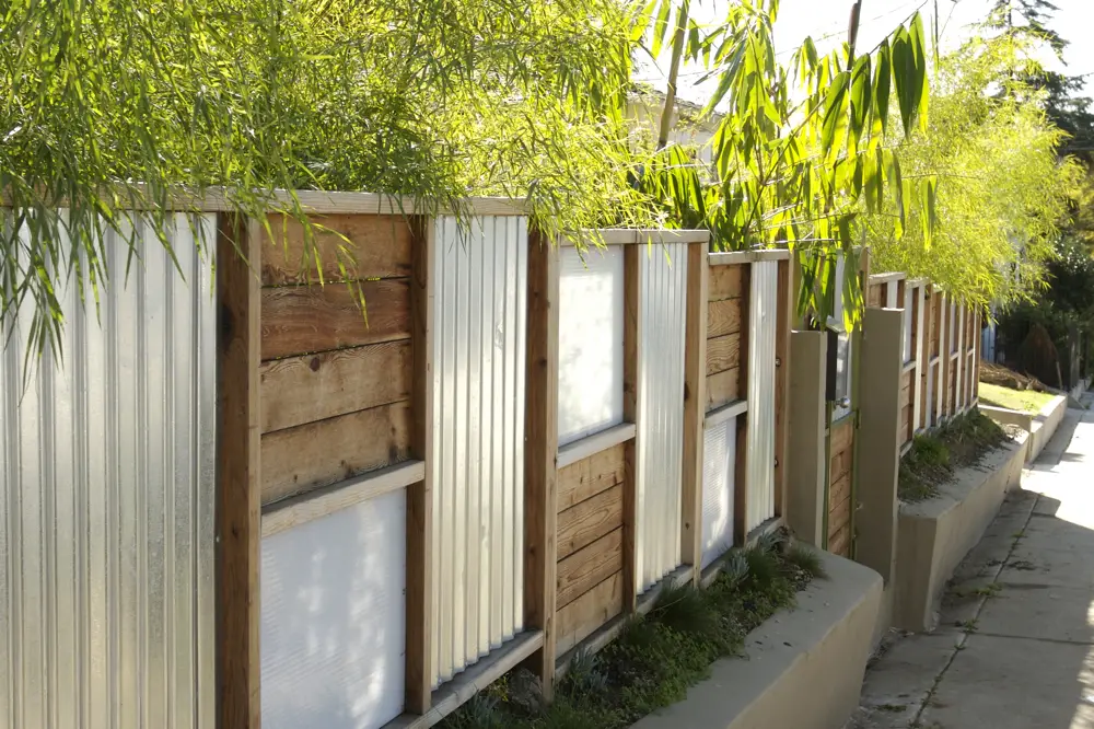 simple privacy fence