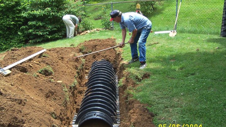 septic system pipes