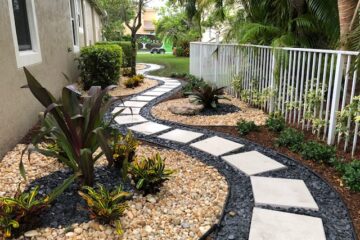 florida garden with rocks