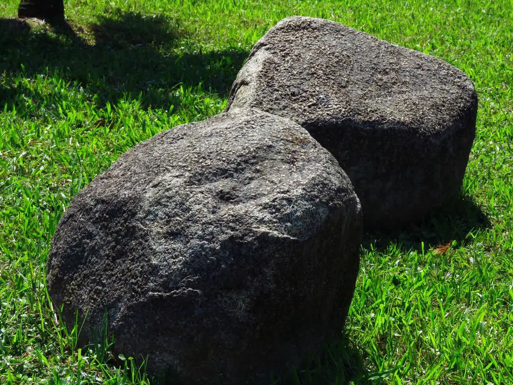 rock grass boulder