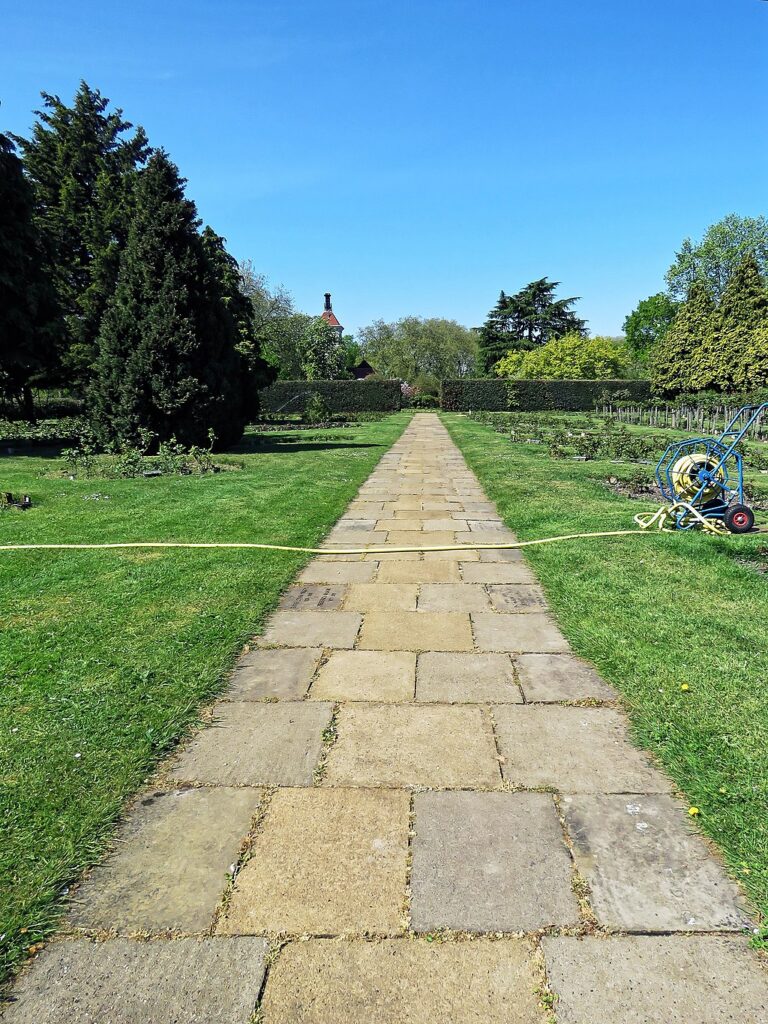 Garden path