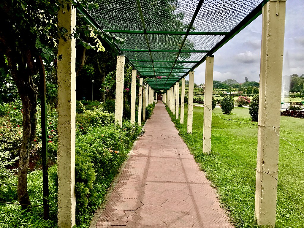 Pedestrian pathway in Brindavan Gardens