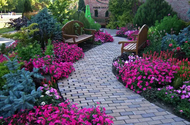 Walkway in the Rotary Botanical Gardens